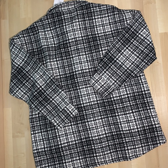 XXI Tweed Bouclé Style Pearl Button Shacket Shirt - Picture 10 of 12